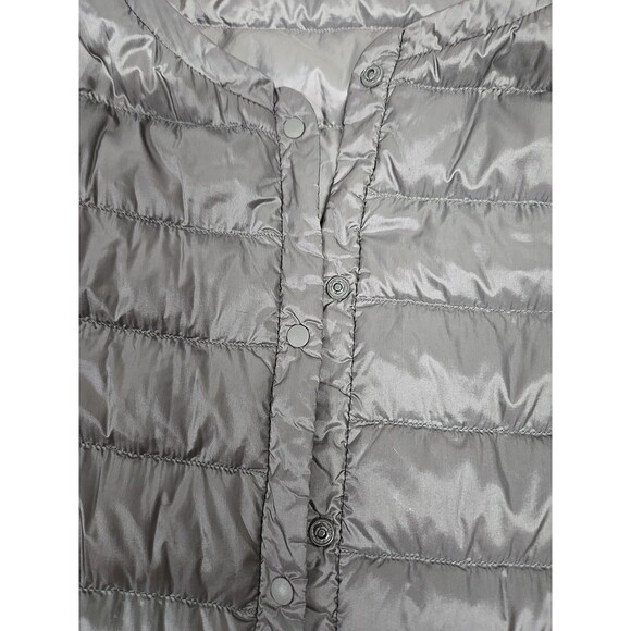 Uniqlo Ultra Light Down Compact Quilted Jacket Snap Button Gray Women’s Size S - Picture 8 of 11